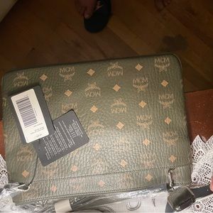 Mcm crossbody pouch